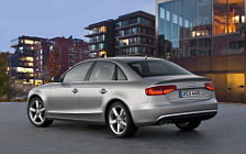   Audi A4 - 2012