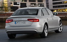   Audi A4 - 2012
