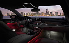   Audi A8 - 2010