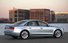   Audi A8 hybrid - 2011