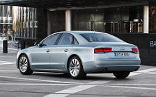   Audi A8 hybrid - 2011