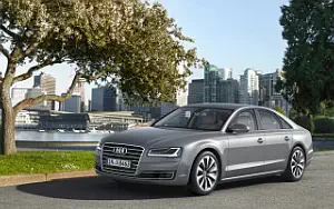   Audi A8 hybrid - 2013