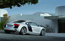   Audi R8 - 2007