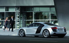   Audi R8 - 2007
