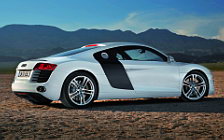   Audi R8 - 2007