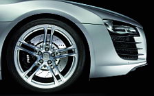   Audi R8 - 2007