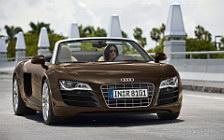   Audi R8 V10 Spyder - 2010