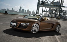   Audi R8 V10 Spyder - 2010
