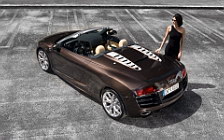   Audi R8 V10 Spyder - 2010