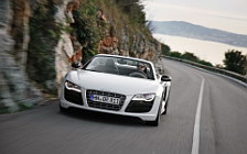   Audi R8 V10 Spyder - 2010