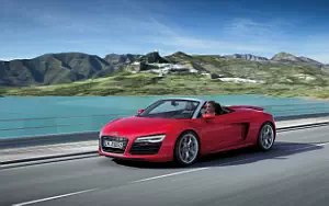   Audi R8 V10 Spyder - 2012