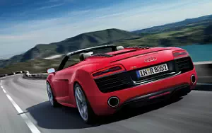   Audi R8 V10 Spyder - 2012