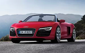   Audi R8 V10 Spyder - 2012