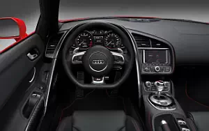   Audi R8 V10 Spyder - 2012