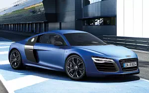   Audi R8 V10 plus - 2012