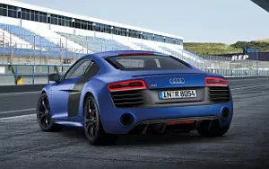   Audi R8 V10 plus - 2012