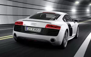   Audi R8 V10 - 2012