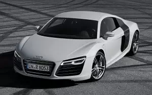   Audi R8 V10 - 2012