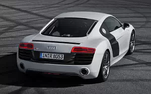   Audi R8 V10 - 2012