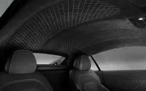   Audi R8 V10 - 2012