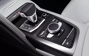   Audi R8 e-tron - 2009