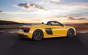   Audi R8 Spyder V10 - 2016