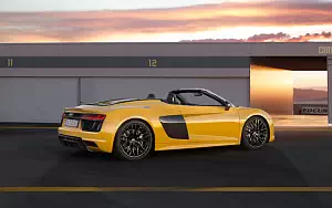   Audi R8 Spyder V10 - 2016