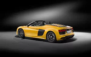   Audi R8 Spyder V10 - 2016