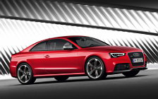   Audi RS5 - 2011