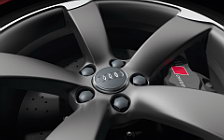   Audi RS5 - 2011