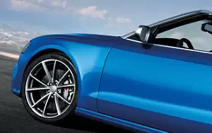   Audi RS5 Cabriolet - 2012