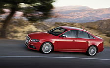   Audi S4 - 2008