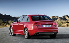   Audi S4 - 2008