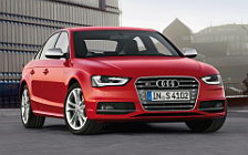   Audi S4 - 2012