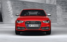   Audi S4 - 2012
