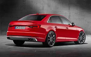   Audi S4 - 2009