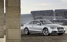   Audi S5 Coupe - 2011