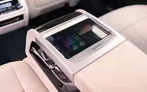   BMW 730Ld UK-spec - 2019