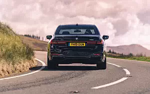   BMW 750i xDrive M Sport UK-spec - 2019