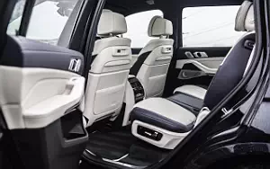   BMW X7 M50d UK-spec - 2019