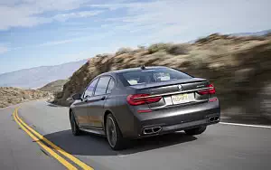   BMW M760i xDrive US-spec - 2017
