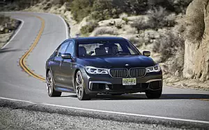   BMW M760i xDrive US-spec - 2017