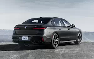   BMW 760i xDrive M Sport US-spec - 2022