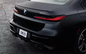   BMW 760i xDrive M Sport US-spec - 2022