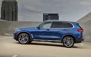   BMW X5 xDrive40i xLine US-spec - 2018
