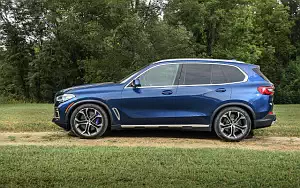   BMW X5 xDrive40i xLine US-spec - 2018