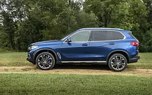   BMW X5 xDrive40i xLine US-spec - 2018