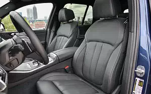   BMW X5 xDrive40i xLine US-spec - 2018
