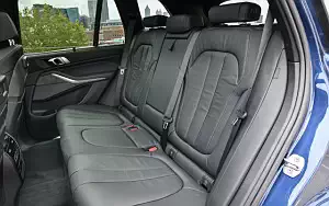   BMW X5 xDrive40i xLine US-spec - 2018