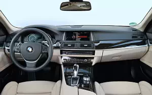   BMW 518d Luxury Line - 2014